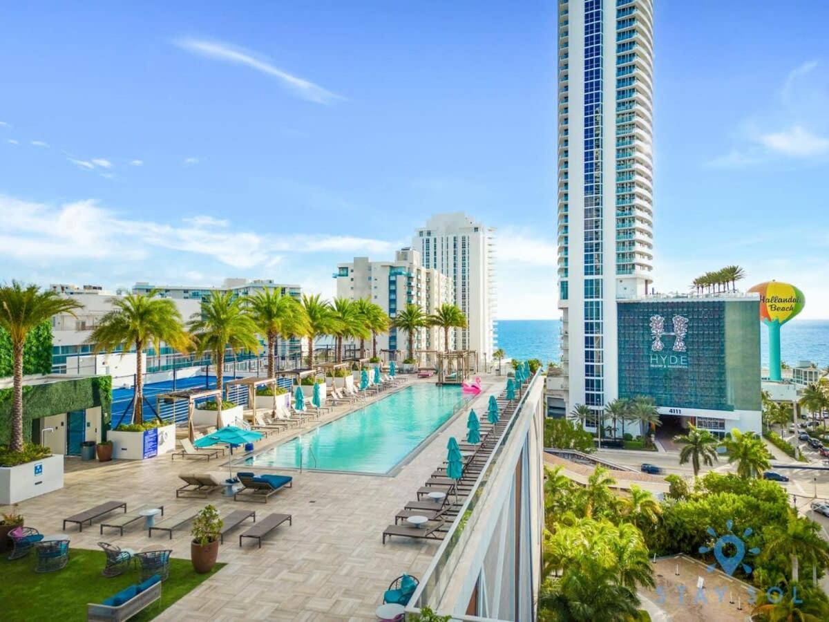 Luxury Amenities, Infinity Pool, Gym, Hot Tub Appartement Hollywood Buitenkant foto