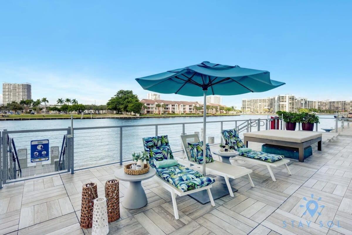 Luxury Amenities, Infinity Pool, Gym, Hot Tub Appartement Hollywood Buitenkant foto